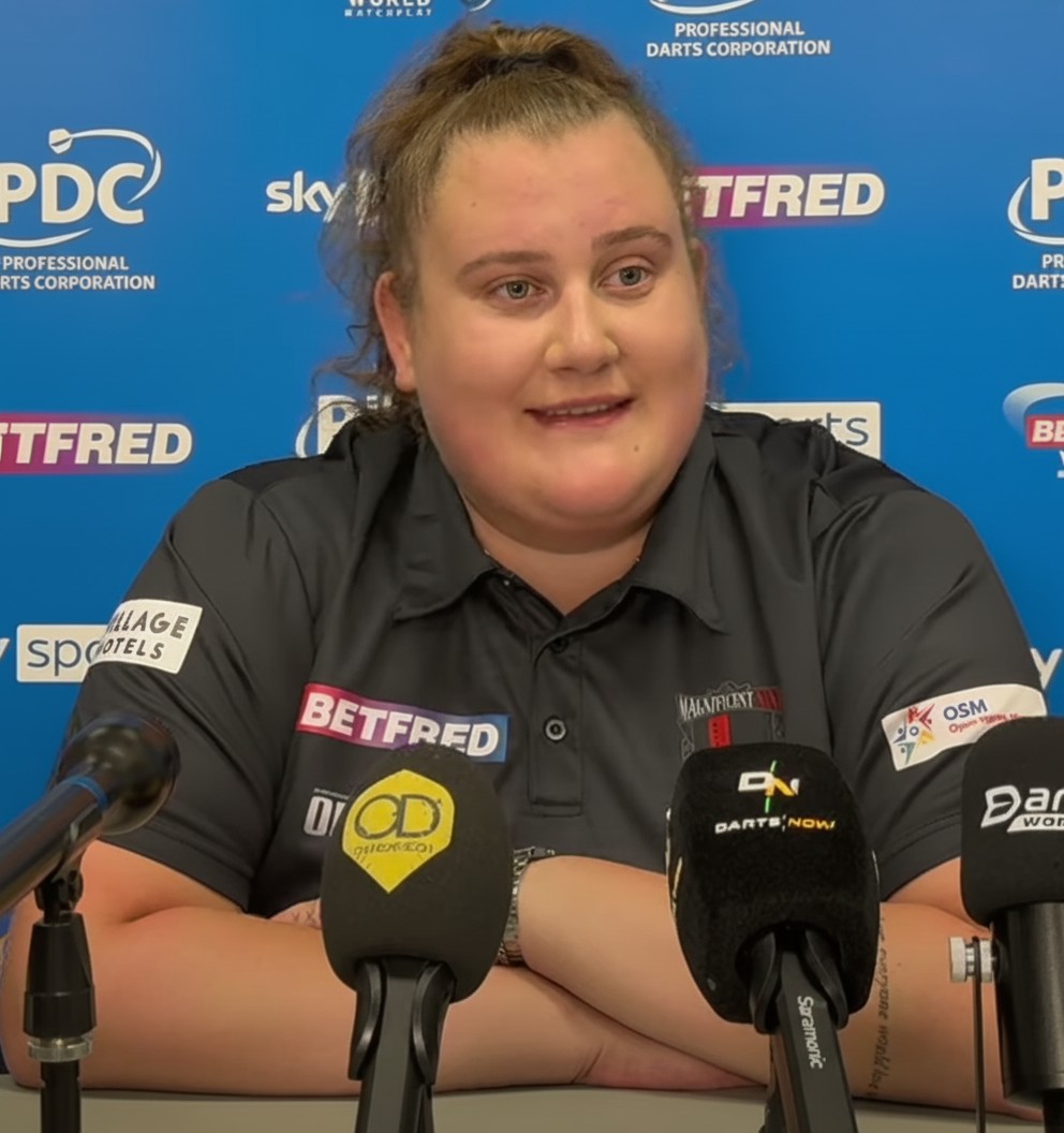 BEAU GREAVES EDGES FALLON SHERROCK IN THRILLER TO CLAIM PDC WOMEN'S SERIES EVENT SEVEN TITLE
