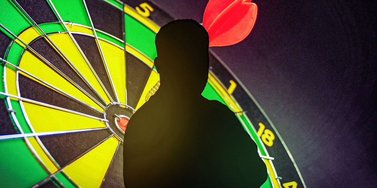 “ARE YOU A MAN OR A MOUSE?” – PHIL TAYLOR OPENS UP ON TOUGH UPBRINGING THAT FORGED DARTS’ MOST RUTHLESS MINDSET