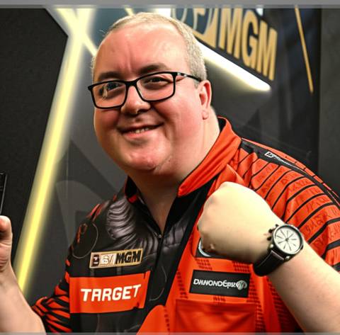 EMOTIONAL BUNTING TRIUMPHS IN BELFAST AS ROCK LANDS NINE-DARTER AND LITTLER FALLS EARLY
