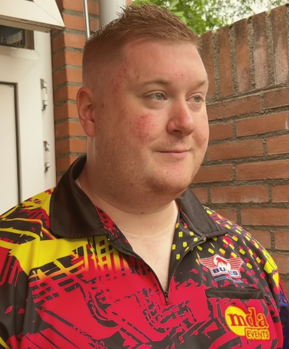 RICKY EVANS REVEALS GRUELLING TOUR LIFE: 'MY MUM AND DAD MUST THINK I'M A REFUGEE'