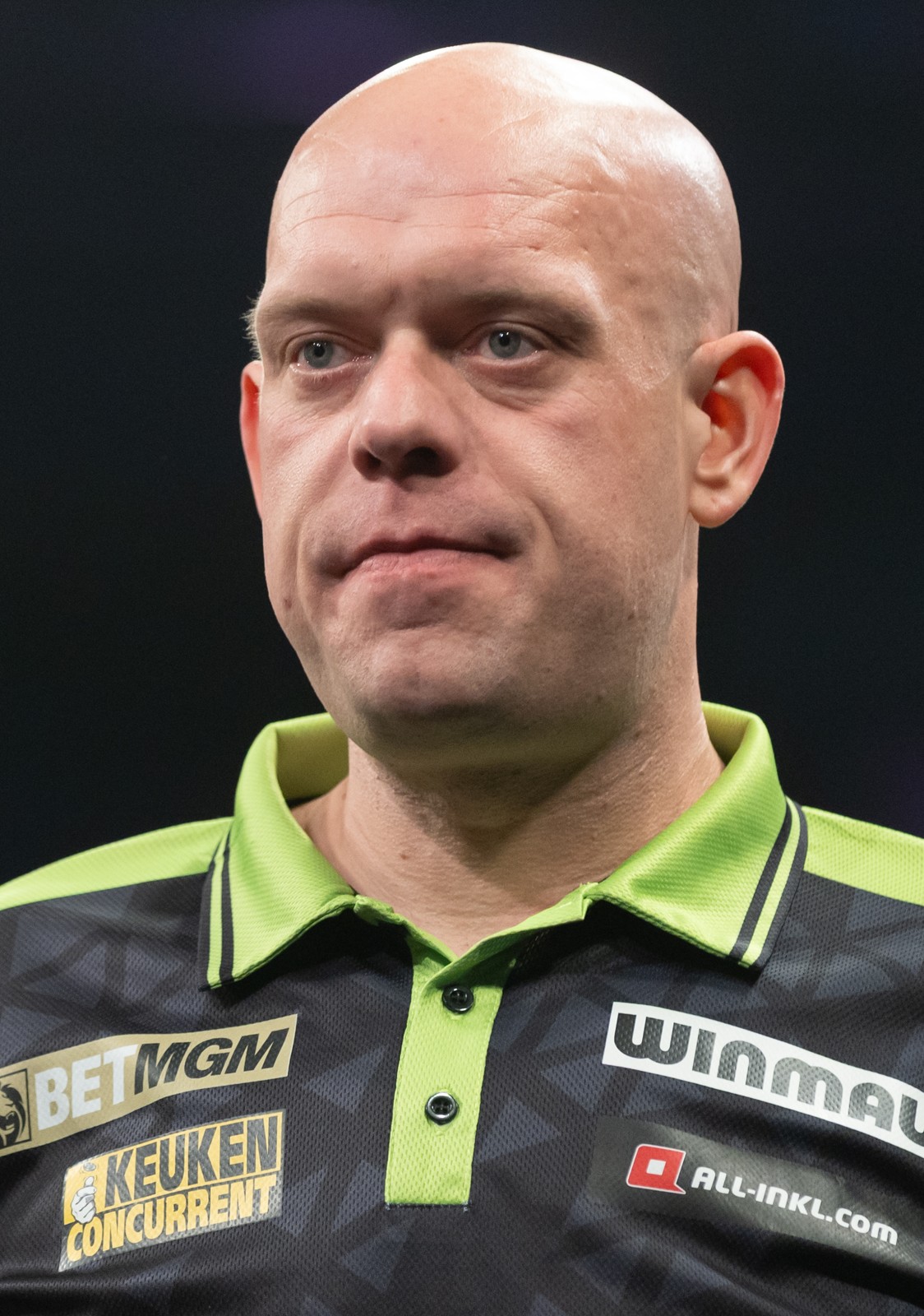 “NO ONE REMEMBERS LOSERS” – VAN GERWEN FIGHTS BACK FROM 3-1 DOWN AT HUNGARIAN DARTS TROPHY